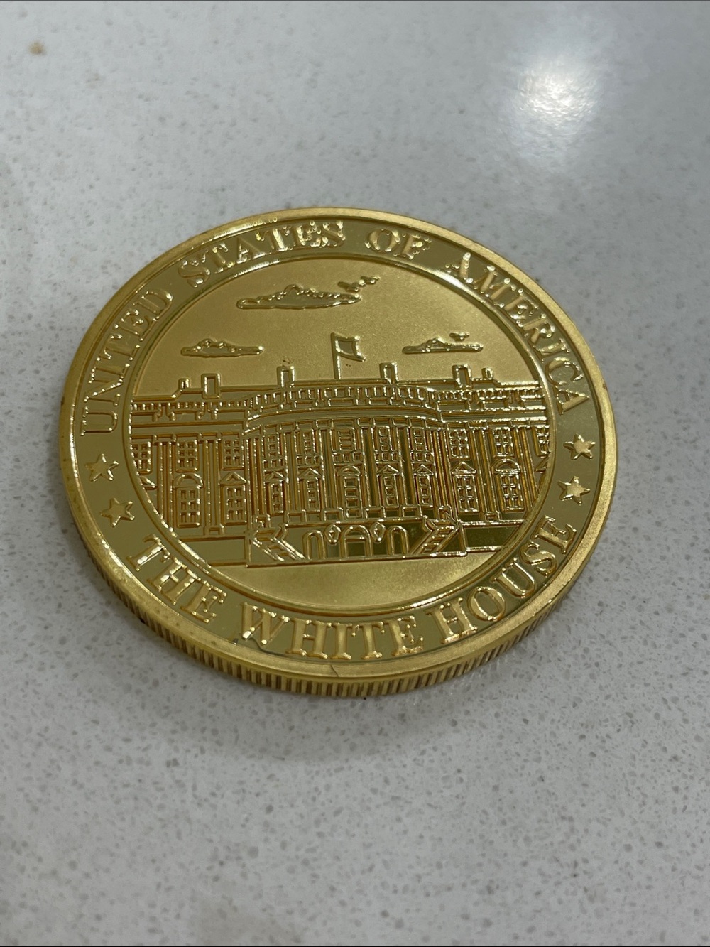 White House novelty coin uncirculated condition